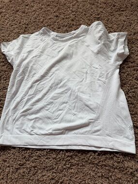 Athleta girls White Short Sleeve Tee